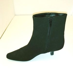 Dim the Lights Fabric upper Booties size 7M